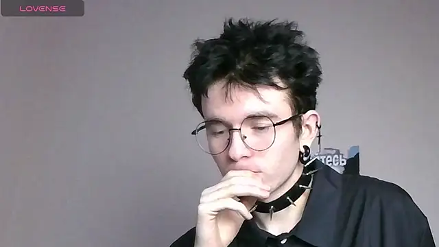 Ernest ice online show from April 2026 04:28:02 PM