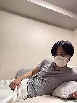 youta200 online show from April 2026 01:48:01 AM