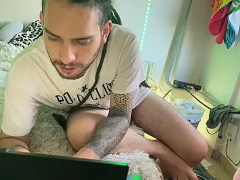 DreadObsessionxX online show from June 2026 12:18:02 PM
