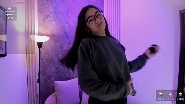 alina sauvage online show from March 2026 11:43:02 AM