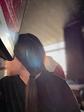 Melody LS online show from April 2026 07:14:01 PM