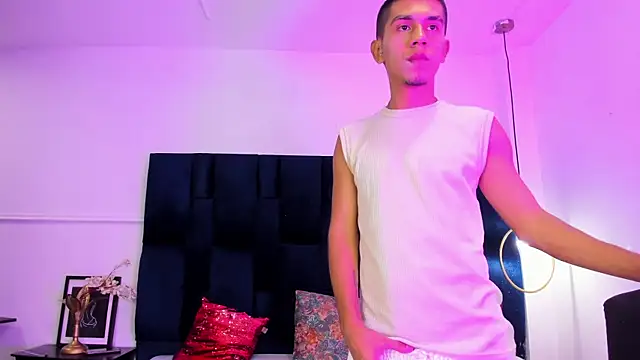 your d0ll1 online show from March 2026 01:27:01 PM