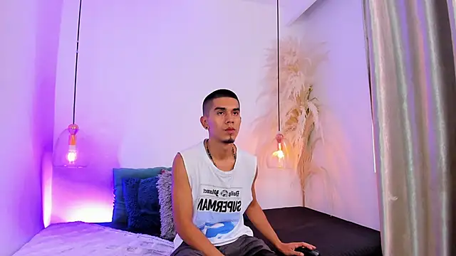 your d0ll1 online show from May 2026 12:35:02 PM