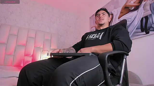 Zane cruz online show from April 2026 12:37:01 PM