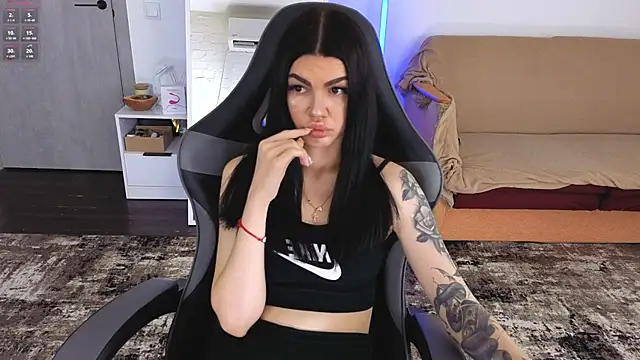 AnacondaOnn online show from March 2026 07:19:02 AM