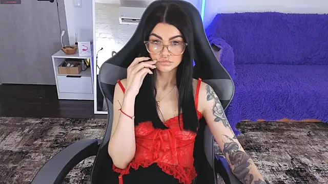 AnacondaOnn online show from April 2026 07:40:01 AM