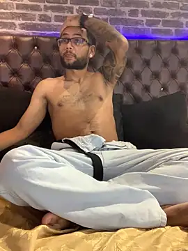 KyleJoss30 online show from March 2026 09:19:02 PM