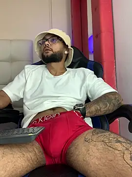 KyleJoss30 online show from April 2026 03:26:01 AM