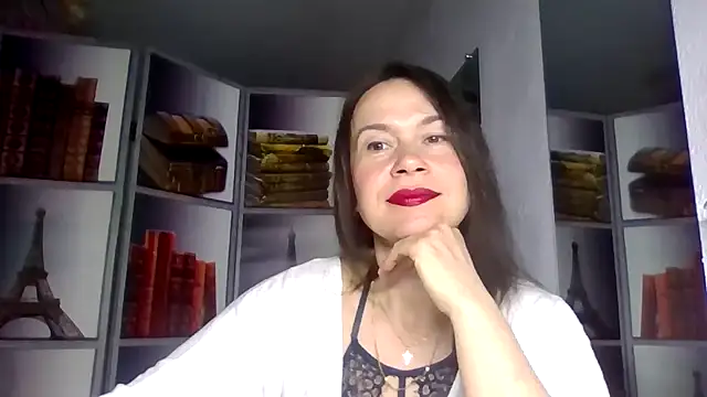 Selena Moo online show from March 2026 05:35:02 AM