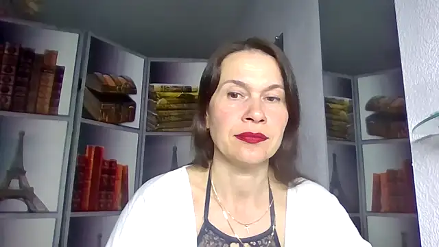 Selena Moo online show from March 2026 07:52:02 PM