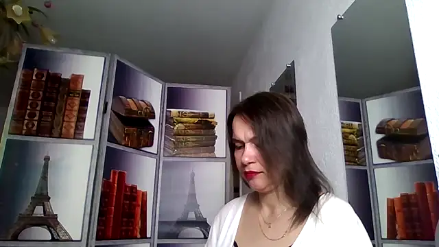 Selena Moo online show from April 2026 08:29:02 AM