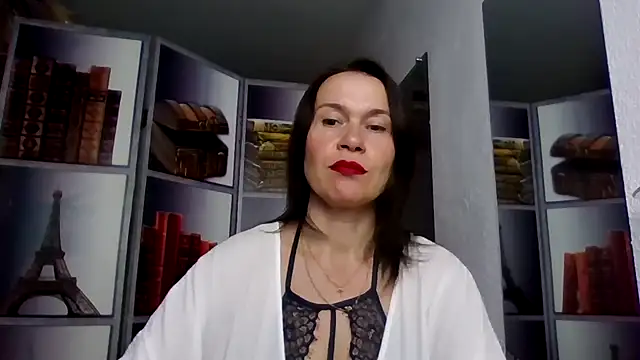 Selena Moo online show from April 2026 07:55:01 AM