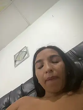 Blowjob-Queen  online show from April 2026 04:12:01 AM