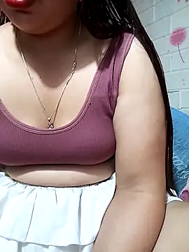 Hena   online show from April 2026 05:19:02 AM