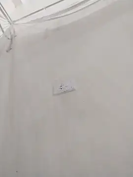 Moubie1 online show from April 2026 08:10:02 PM