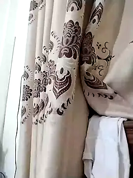 Moubie1 online show from April 2026 12:48:02 PM