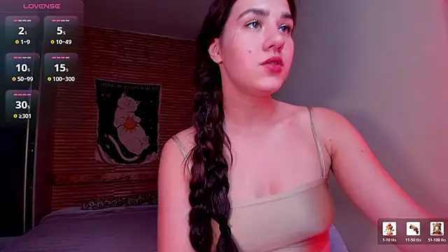 Snapshot of Elly__Green chatting on July 2026 03:16:01 PM Elly Green online show from July 2026 03:16:01 PM