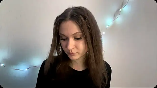 Juliajuicecam online show from April 2026 10:13:01 AM