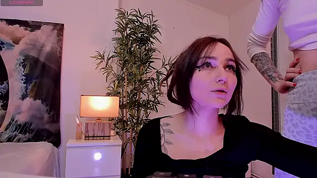 mira0 0 online show from March 2026 08:25:02 PM