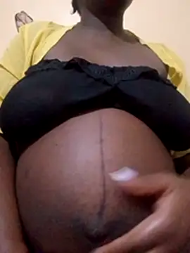 Coco2vee online show from April 2026 05:33:02 AM