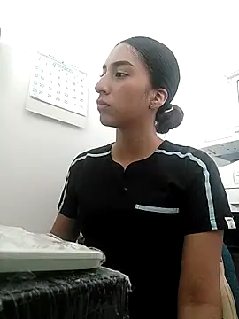 Sexy sara outdoorss online show from April 2026 04:12:02 PM