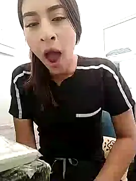 Sexy sara outdoorss online show from April 2026 02:42:01 PM