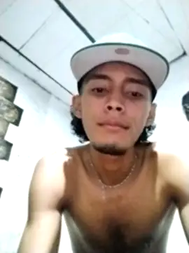 spittermasterpig1 online show from April 2026 05:43:01 AM