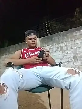 HOTRAINYGOLDEN online show from April 2026 07:24:01 AM