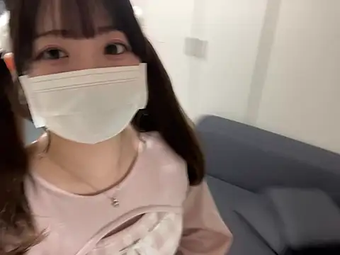 y-u-r-a-33 online show from March 2026 06:36:01 AM