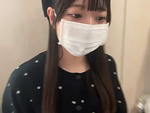 y-u-r-a-33 online show from April 2026 05:14:02 AM