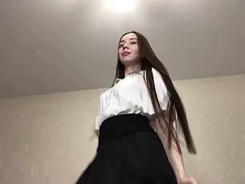 Alice19yo online show from April 2026 07:49:01 PM