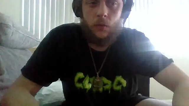 alejandro69420 online show from April 2026 06:09:01 PM