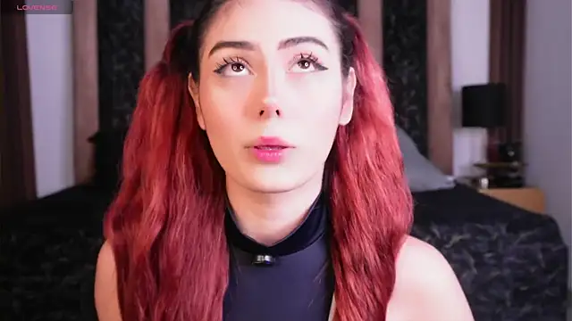 Doll kira  online show from April 2026 04:52:01 PM