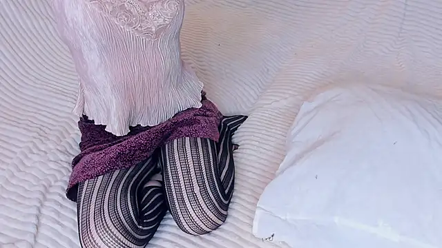 JordanSvetlik online show from April 2026 07:58:01 PM