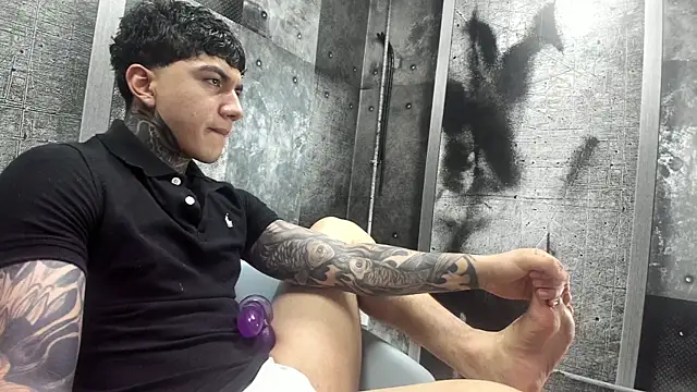Gury tattoo online show from May 2026 08:18:01 PM