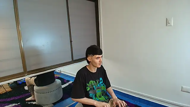 lio     online show from April 2026 02:53:02 AM