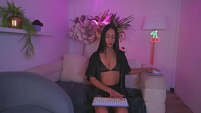 Mia patrick1 online show from March 2026 11:21:01 AM