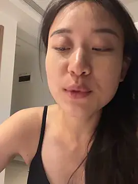 A-Kristen online show from April 2026 02:07:02 PM