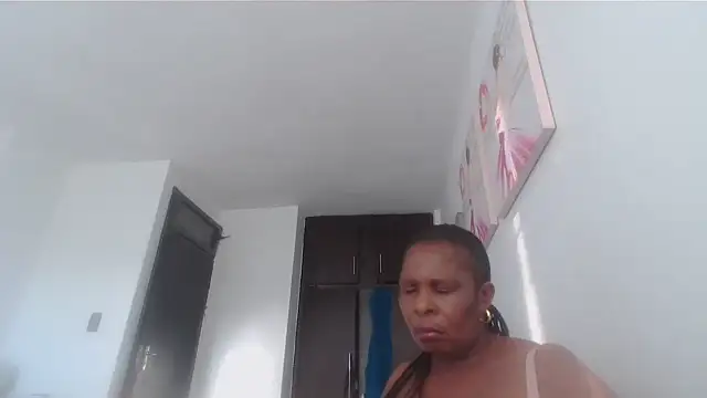 Lucia-boobs online show from April 2026 02:22:01 PM