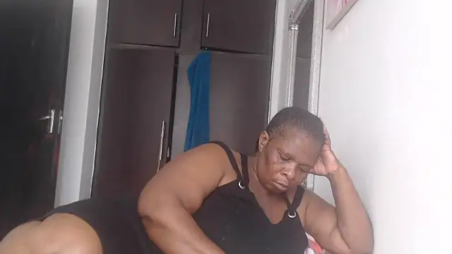 Lucia-boobs online show from April 2026 11:46:02 AM