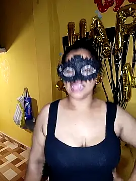 Crushme cpl online show from April 2026 12:38:02 PM