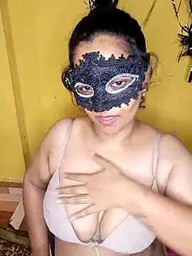 Crushme cpl online show from April 2026 01:05:02 AM