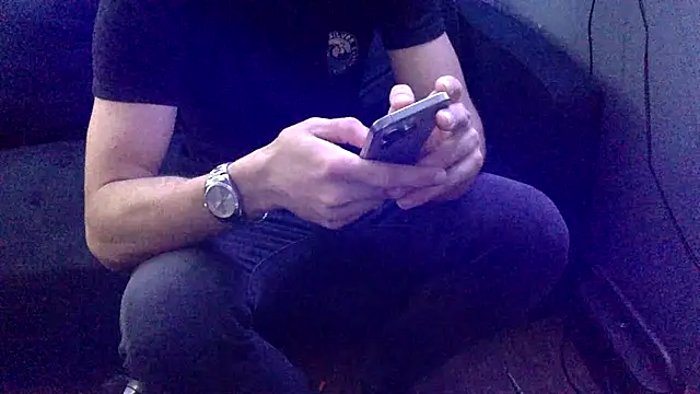 BWCloverboyy online show from April 2026 01:14:02 PM