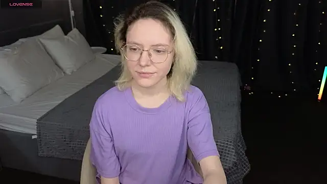 HottoKori online show from March 2026 05:40:02 AM