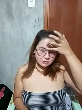 Amazingurlx online show from March 2026 12:05:01 PM