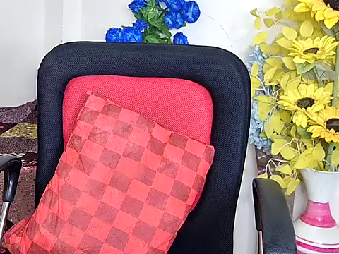 Snapshot of Preety_Baby chatting on May 2026 04:55:02 PM Preety Baby online show from May 2026 04:55:02 PM