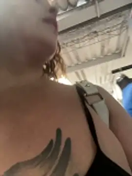 MiaHotboobs online show from April 2026 09:08:02 PM