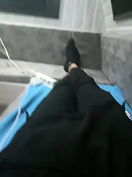 ferdi353535 online show from April 2026 10:54:02 PM