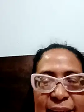 sexymomsn online show from April 2026 11:57:02 PM