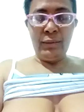 sexymomsn online show from April 2026 12:21:01 PM